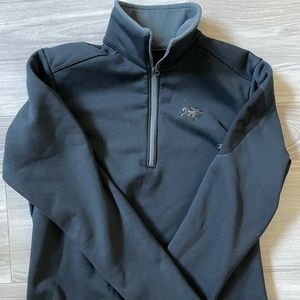 Arc’teryx Quarter Zip softshell pullover jacket